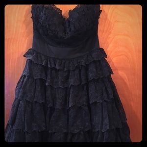 Strapless black lace cocktail dress (Med)